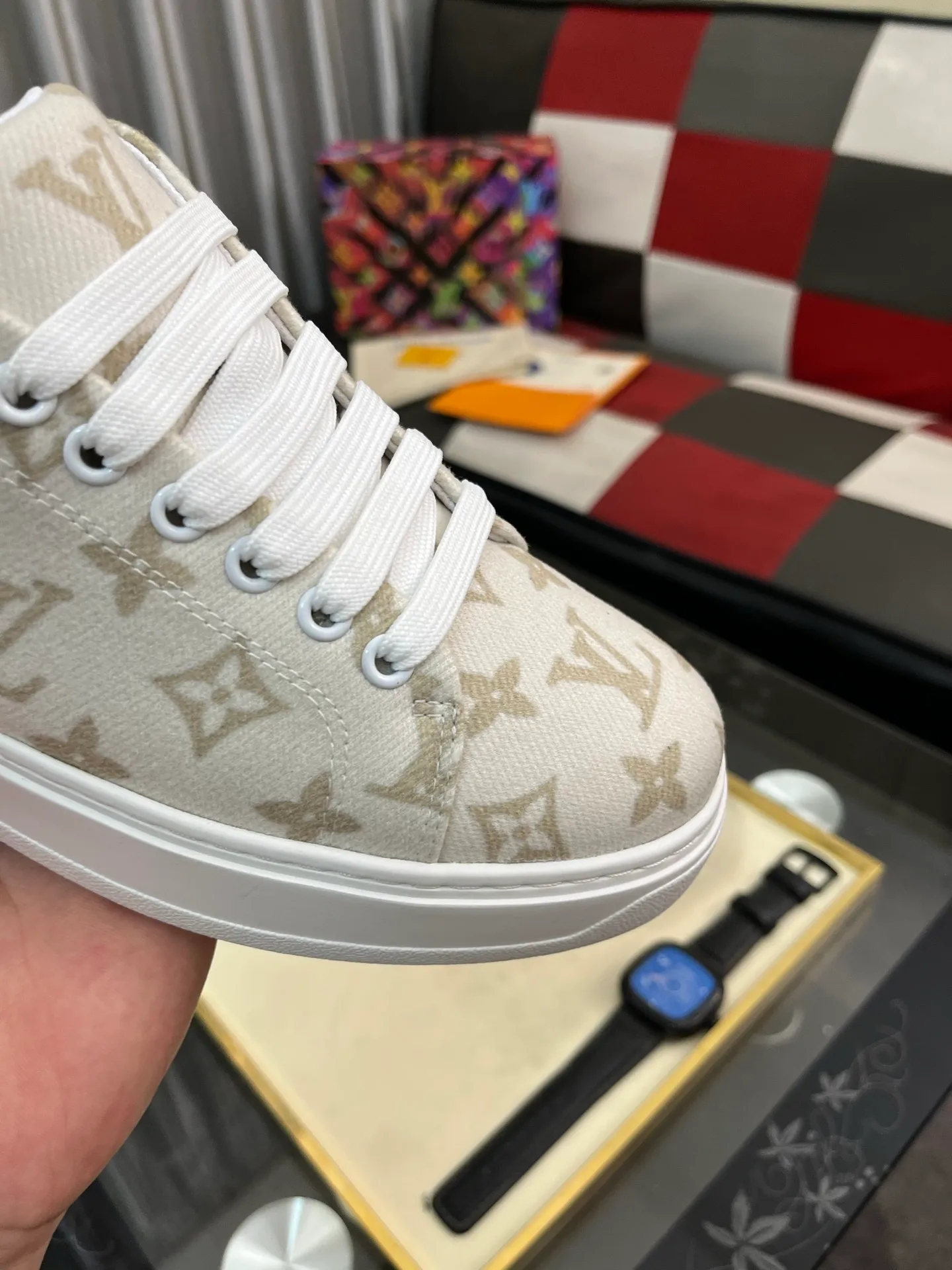 Men's shoes 💰540⌚️⌚️[Louis Vuitton LV] Dad shoes are popular casual sports shoes with outsole, breathable and comfortable, easy to walk, trendy men's versatile fly woven epoxy matching ➕leather lining➕Gucci's popular original outsole, sports and running style, super comfortable. Size 38-445️⃣Colors available
